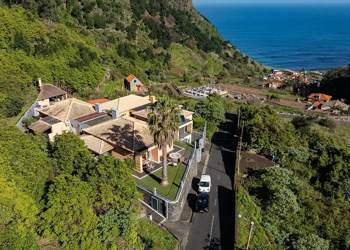 Casa Da Faja Do Amo Sea View And Jacuzzi